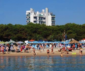Hotel Meripol, Alba Adriatica